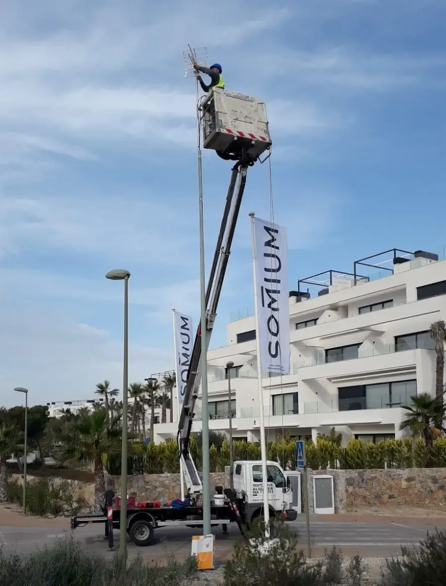 TODO: descripción de "Instalación de antena"